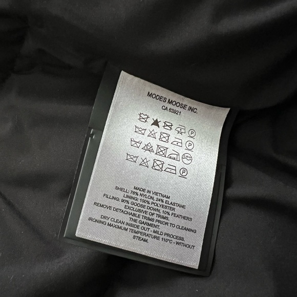 VEUC Moose Knuckles Gold Cambria goose down jacket black size L - Picture 9 of 11